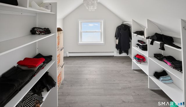 93 Wayland Avenue, Waterbury, CT 06708