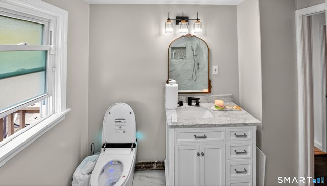 93 Wayland Avenue, Waterbury, CT 06708