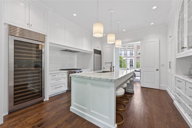 2288 Peachtree Road NW 4, Atlanta, GA 30309