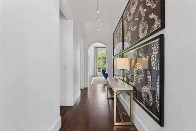 2288 Peachtree Road NW 4, Atlanta, GA 30309
