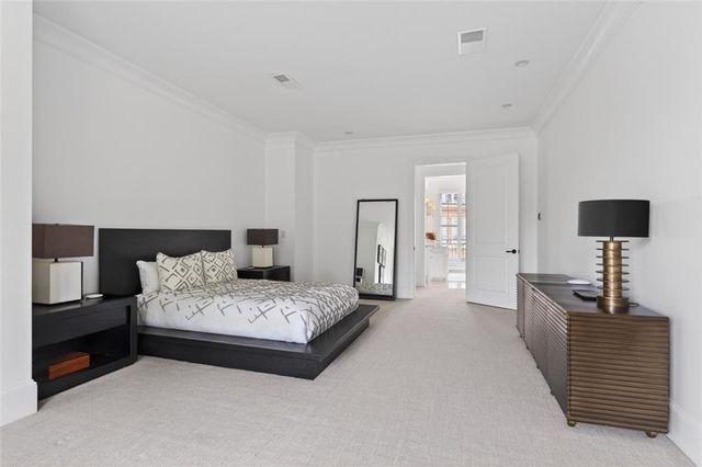 2288 Peachtree Road NW 4, Atlanta, GA 30309