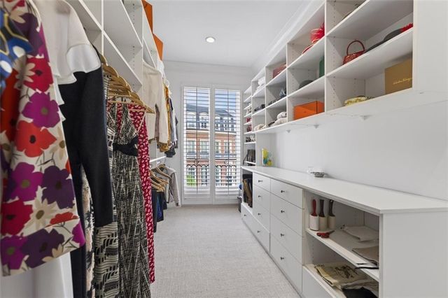 2288 Peachtree Road NW 4, Atlanta, GA 30309