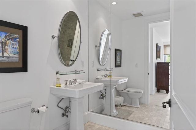 2288 Peachtree Road NW 4, Atlanta, GA 30309
