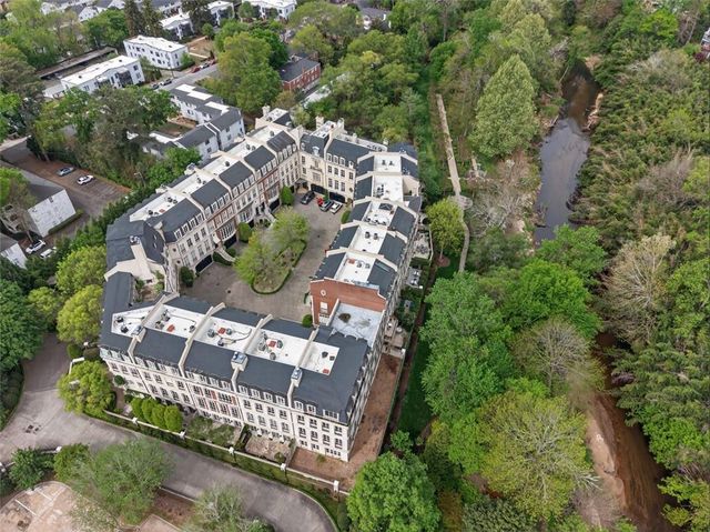 2288 Peachtree Road NW 4, Atlanta, GA 30309