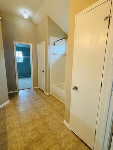 9605 Raymond Court, Texas City, TX 77591