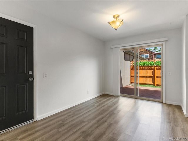 1284 S Crystal Way, Aurora, CO 80012