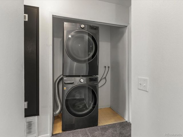 1284 S Crystal Way, Aurora, CO 80012