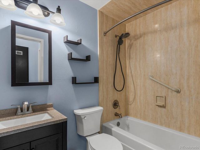 1284 S Crystal Way, Aurora, CO 80012