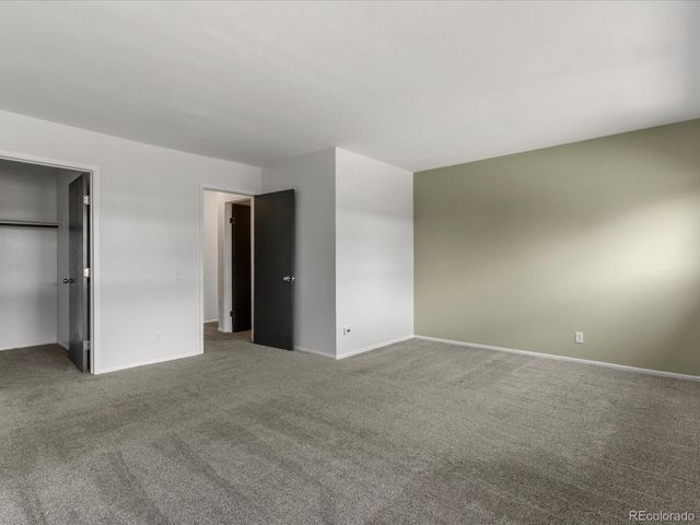 1284 S Crystal Way, Aurora, CO 80012