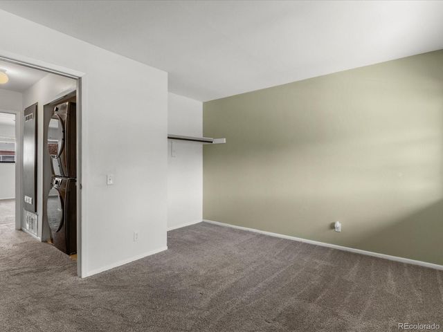 1284 S Crystal Way, Aurora, CO 80012