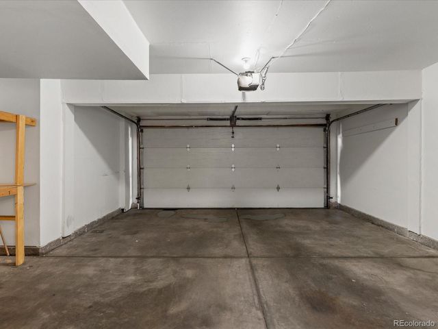 1284 S Crystal Way, Aurora, CO 80012