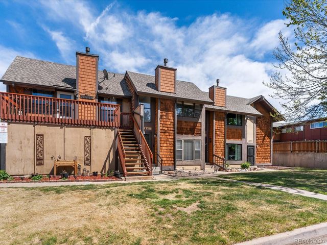 1284 S Crystal Way, Aurora, CO 80012