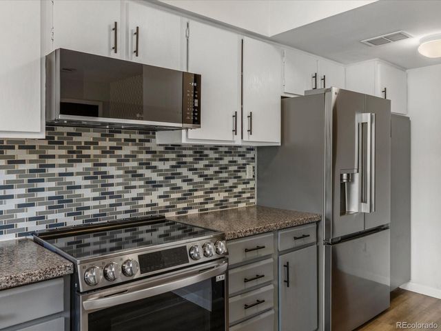 1284 S Crystal Way, Aurora, CO 80012