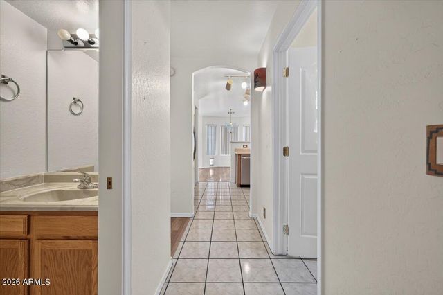 3719 E Inverness Avenue 51, Mesa, AZ 85206