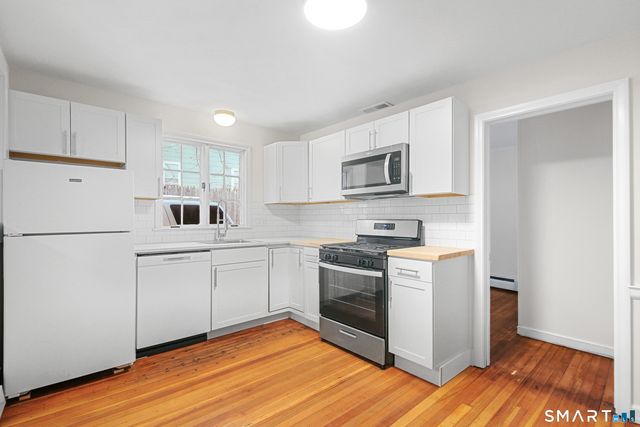 5 Wood Court, Plymouth, CT 06786