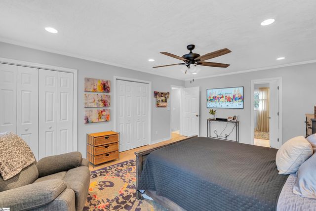 6 Devonshire Lane, Greenville, SC 29617