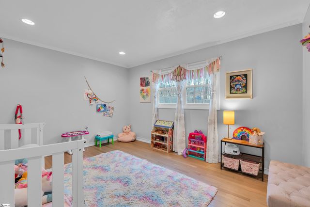 6 Devonshire Lane, Greenville, SC 29617