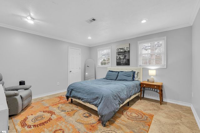 6 Devonshire Lane, Greenville, SC 29617