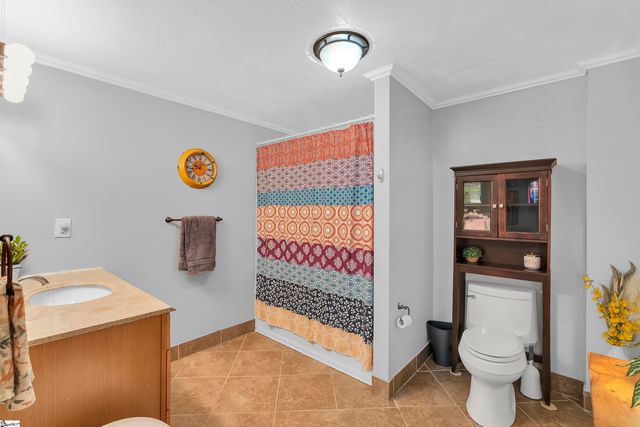 6 Devonshire Lane, Greenville, SC 29617