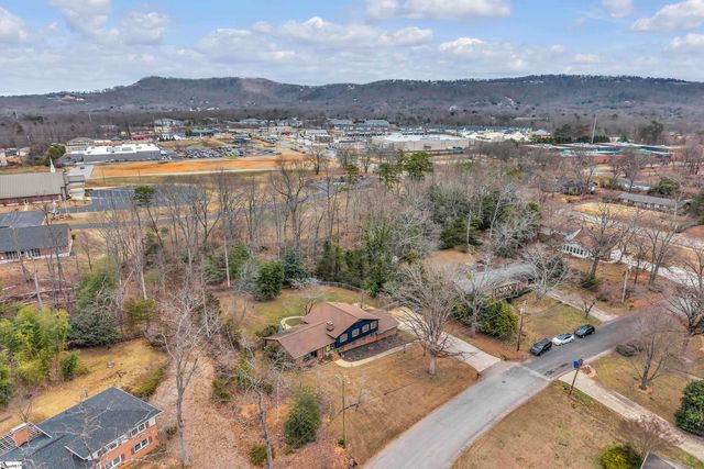 6 Devonshire Lane, Greenville, SC 29617