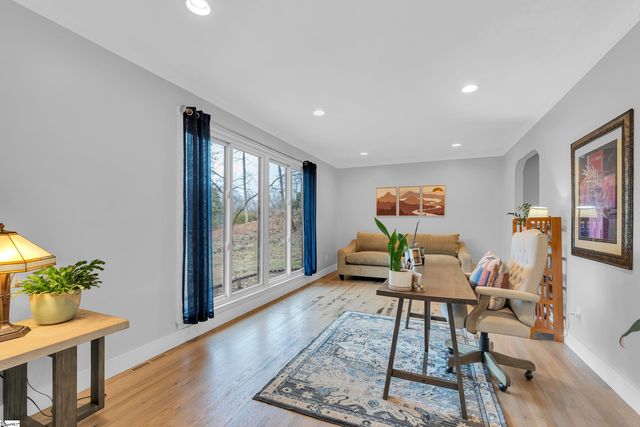 6 Devonshire Lane, Greenville, SC 29617