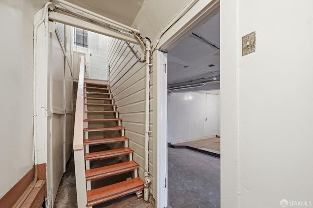 112 Ellington Avenue, San Francisco, CA 94112