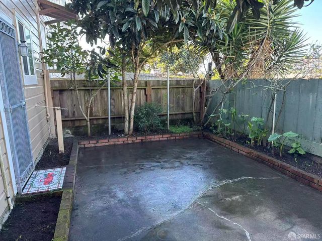 112 Ellington Avenue, San Francisco, CA 94112