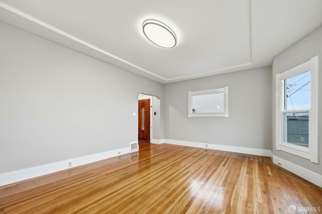 112 Ellington Avenue, San Francisco, CA 94112