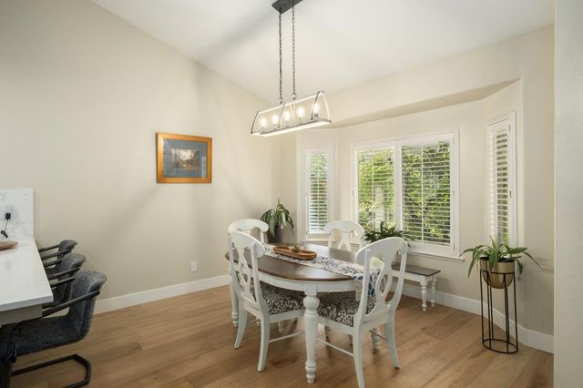 1795 E Turnberry Avenue, Fresno, CA 93730