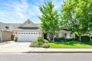 1795 E Turnberry Avenue, Fresno, CA 93730