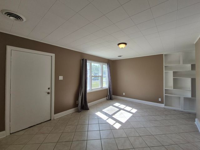 738 Mount Street, Gary, IN 46406