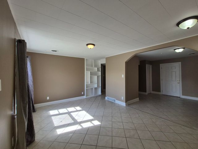 738 Mount Street, Gary, IN 46406