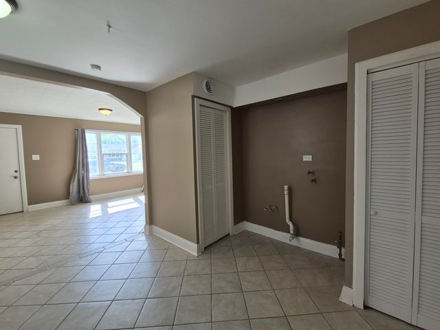 738 Mount Street, Gary, IN 46406