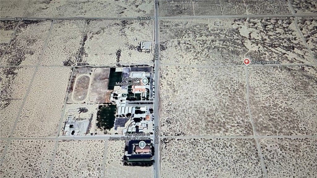 4 E 172 Street, Lancaster, CA 93535