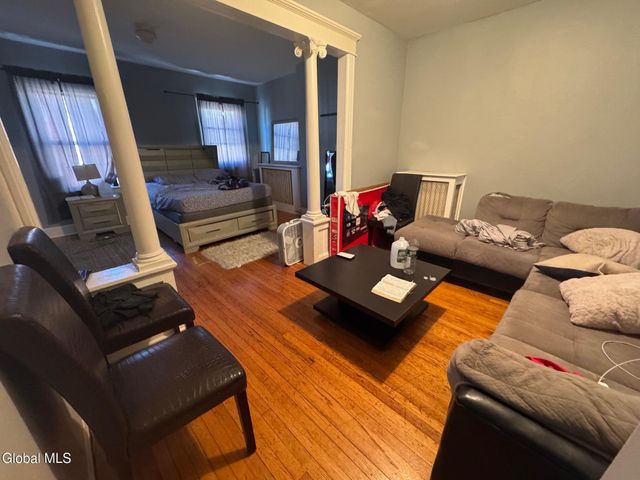 54 Alexander Street, Albany, NY 12202