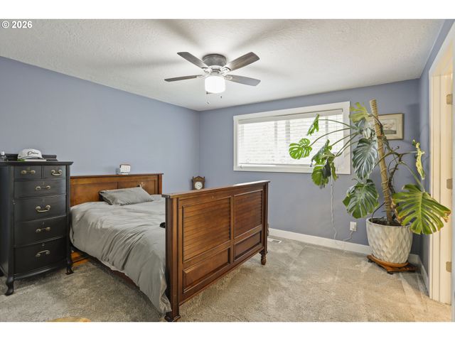 9244 Sw BLAKE St, Tualatin, OR 97062