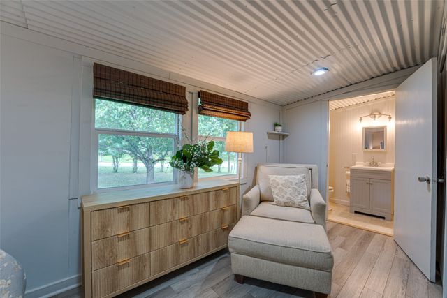 1013 Whispering Springs Drive, Tool, TX 75143