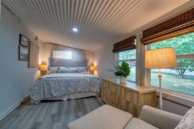 1013 Whispering Springs Drive, Tool, TX 75143