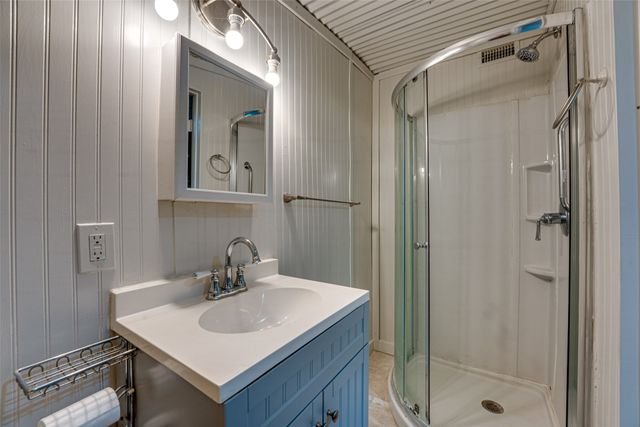 1013 Whispering Springs Drive, Tool, TX 75143