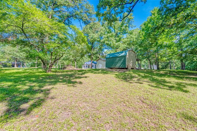 1013 Whispering Springs Drive, Tool, TX 75143