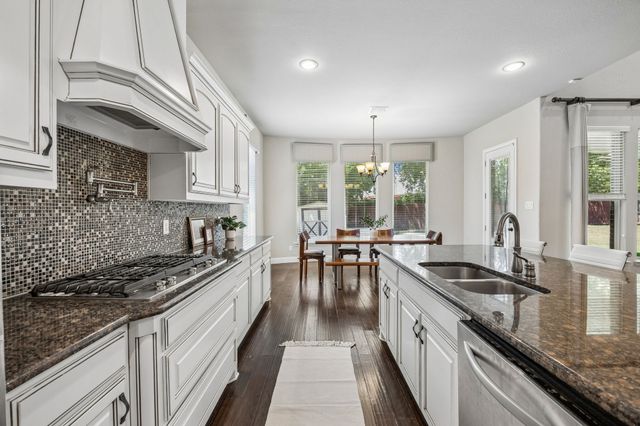 403 Clear Creek Drive, Mansfield, TX 76063