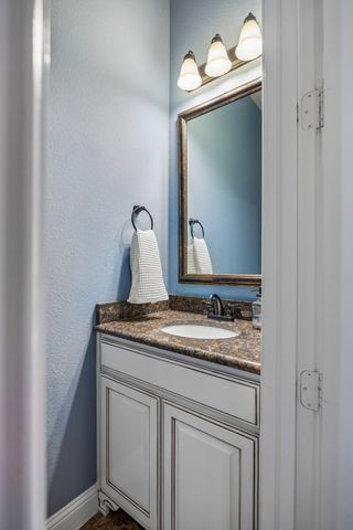 403 Clear Creek Drive, Mansfield, TX 76063