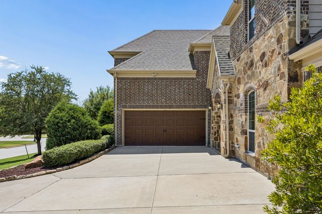 403 Clear Creek Drive, Mansfield, TX 76063