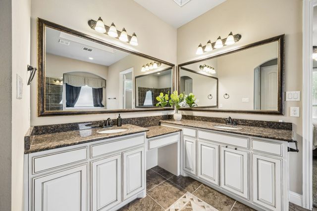 403 Clear Creek Drive, Mansfield, TX 76063