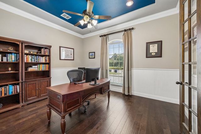 403 Clear Creek Drive, Mansfield, TX 76063
