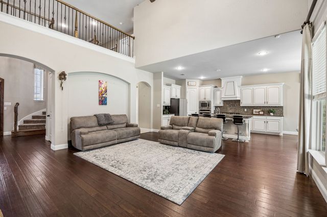 403 Clear Creek Drive, Mansfield, TX 76063