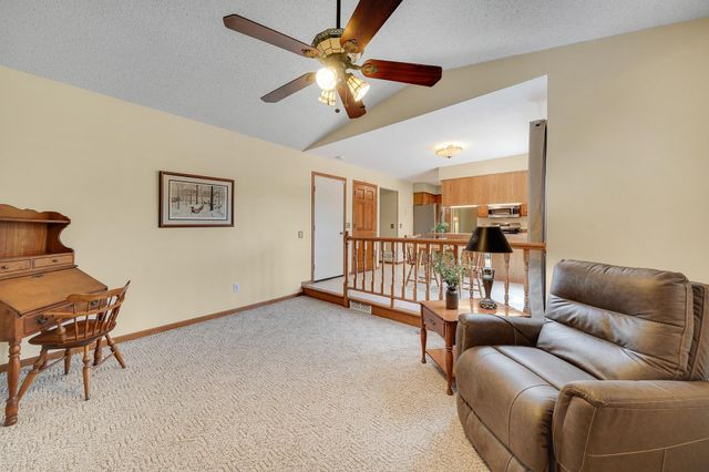 14246 Dearborn Path, Rosemount, MN 55068