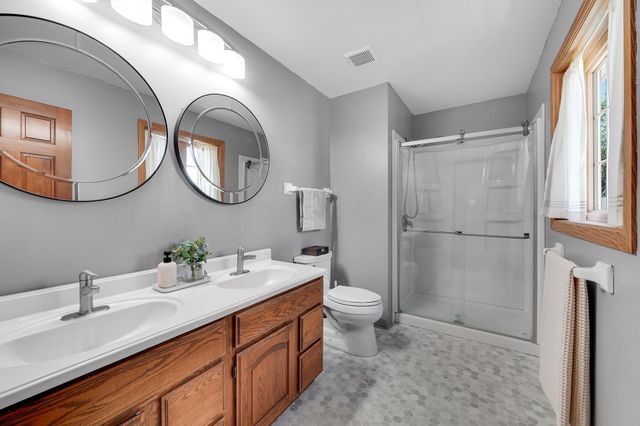 14246 Dearborn Path, Rosemount, MN 55068