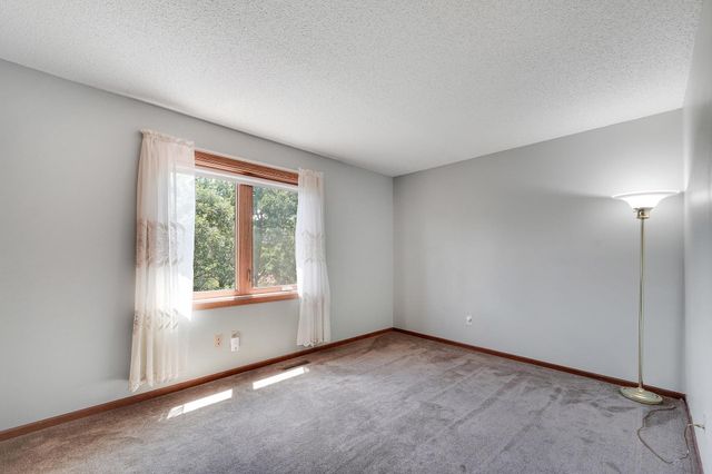 14246 Dearborn Path, Rosemount, MN 55068