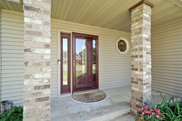 14246 Dearborn Path, Rosemount, MN 55068